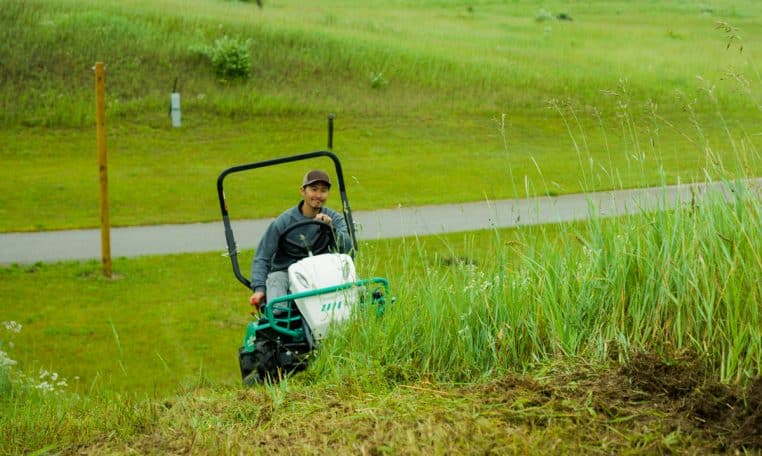 Orec 2WD Brush Rover