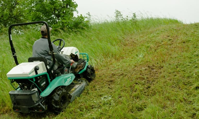 Orec 2WD Brush Rover