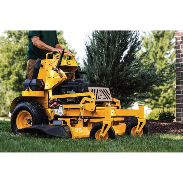 Cub Cadet PRO X 636 (53FZ3CSBA50)