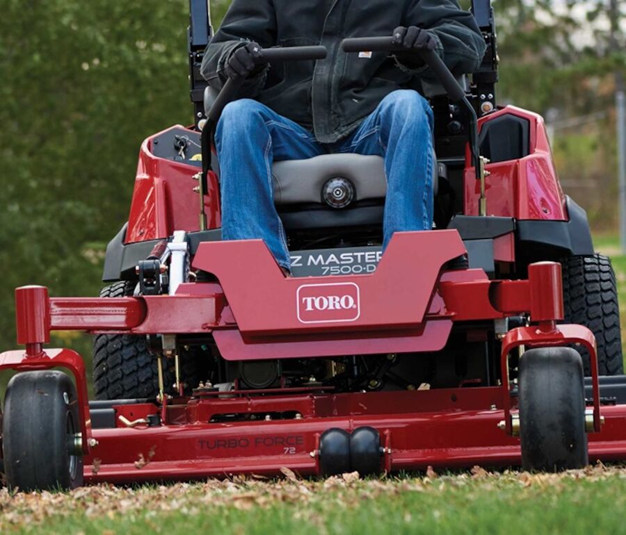 Toro 7500-D Series 72 in. (183 cm) 25 hp 1267cc Diesel Rear Discharge (72029)