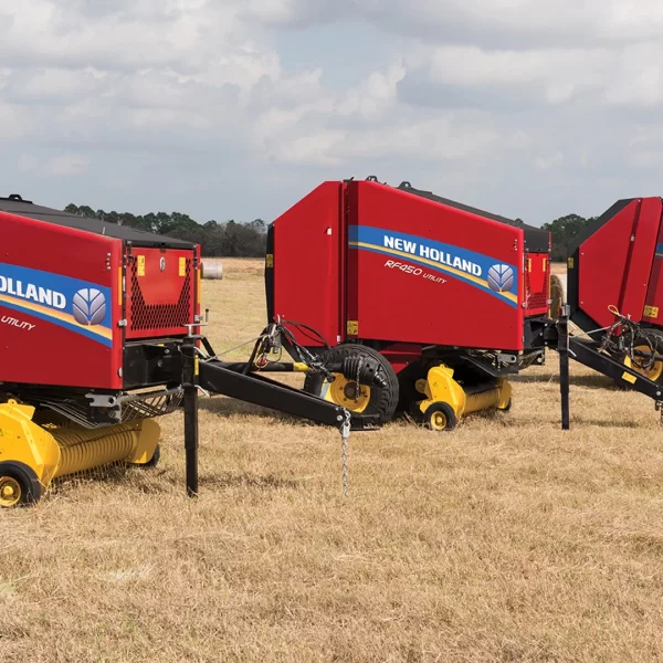 New Holland RF Fixed Chamber Round Balers