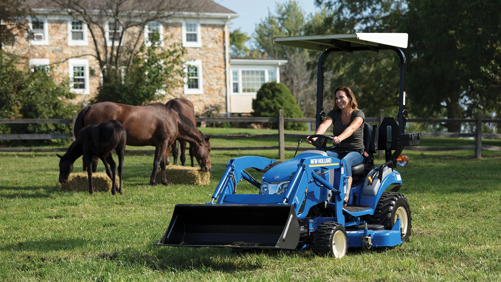 New Holland WORKMASTER™ 25S Sub-Compact