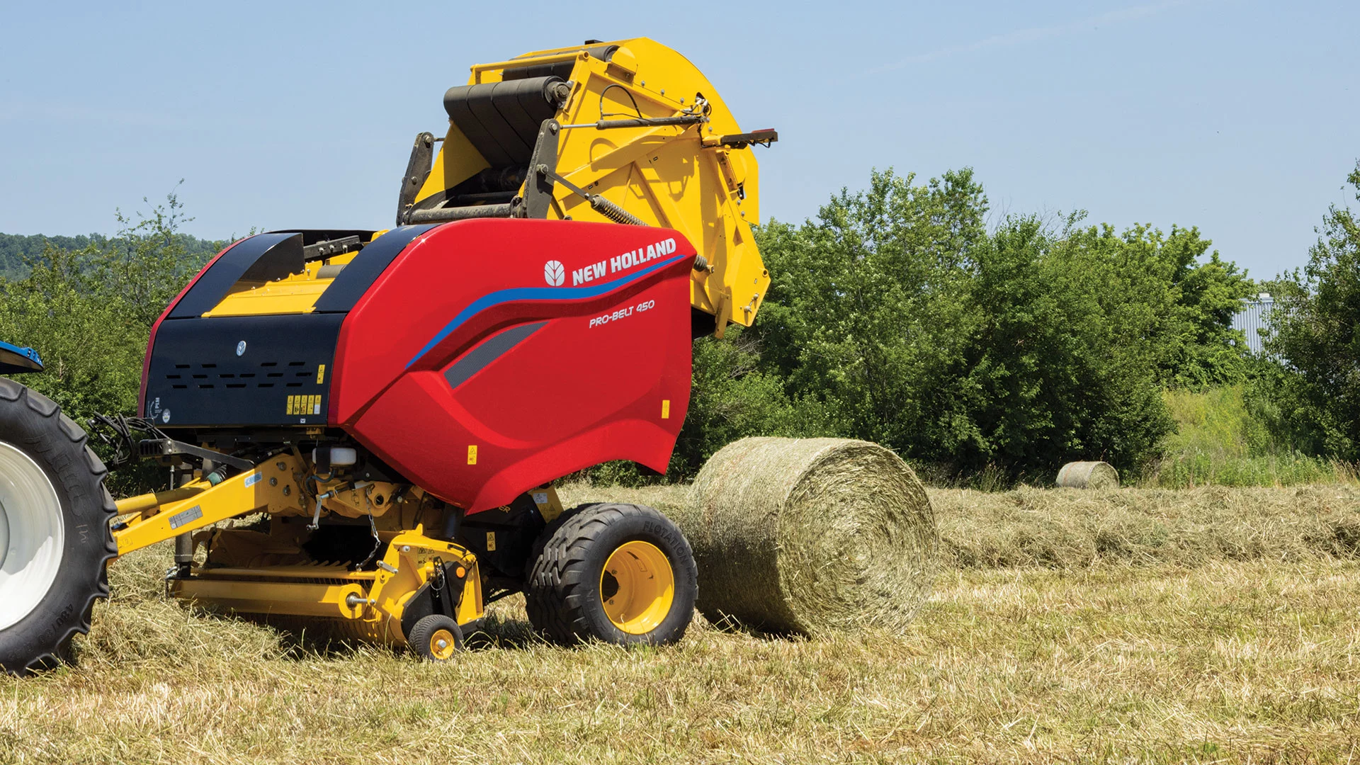 New Holland Pro-Belt™ Round Balers