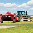 New Holland Discbine® PLUS Center-Pivot Disc Mower-Conditioners