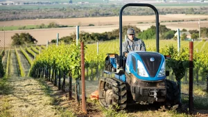 New Holland TK4 Crawler