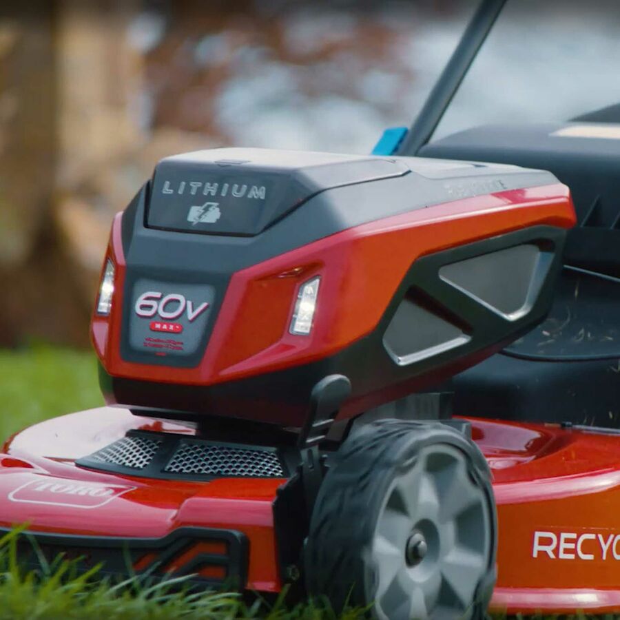 Toro 60V Max* 22 in. (56 cm) Recycler® w/Personal Pace® Lawn Mower - 6.0Ah Battery Included (21467)