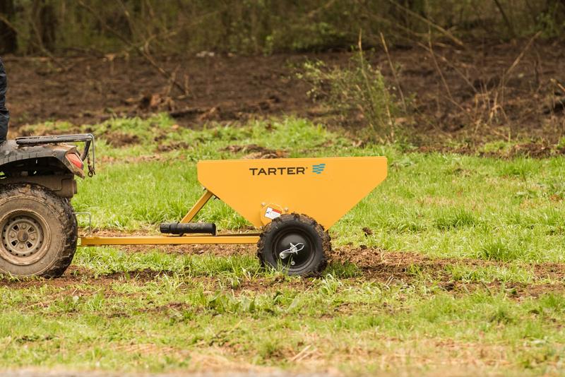 Tarter Compact Manure Spreader