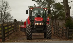 Case IH Farmall Utility 100C