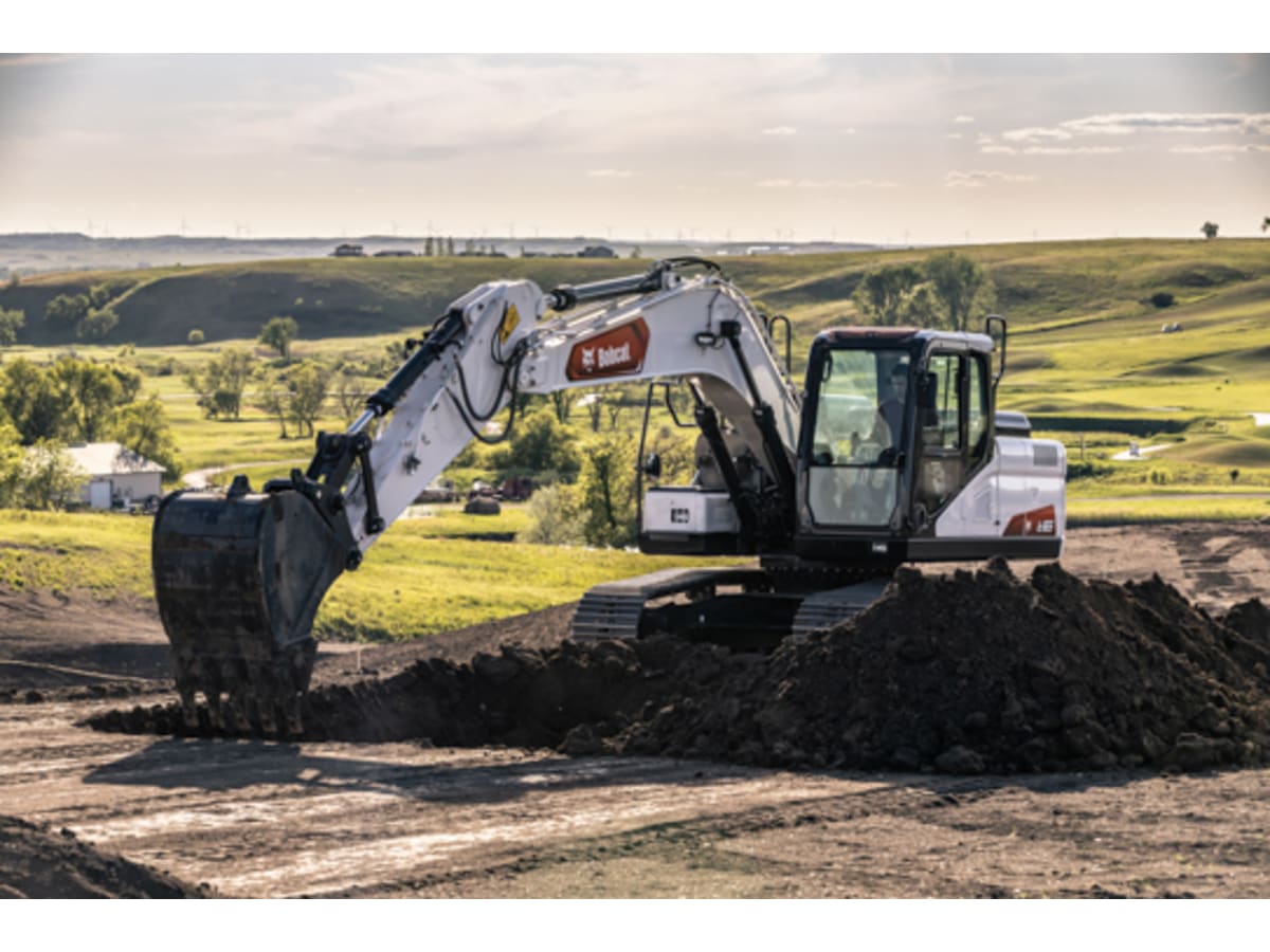 Bob Cat E165 Large Excavator