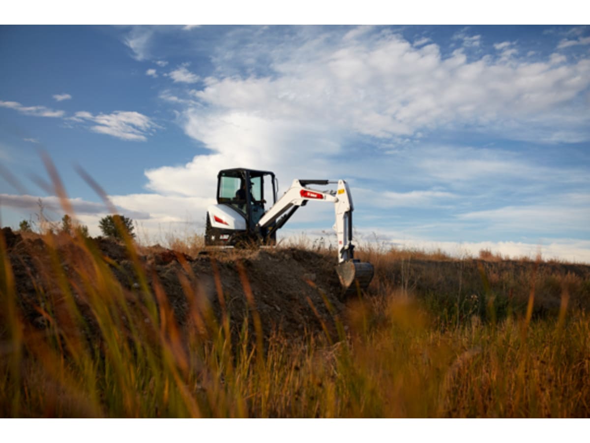 Bob Cat E32 Compact Excavator