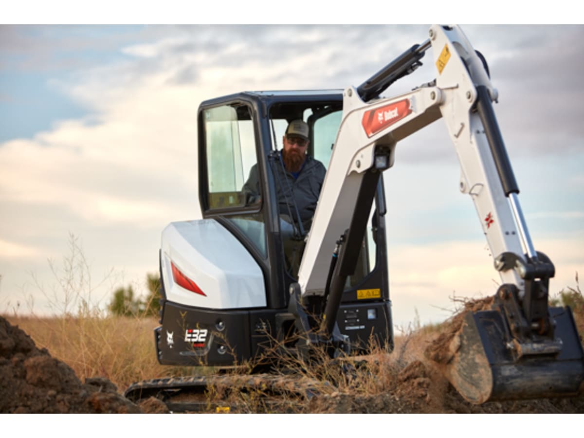 Bob Cat E32 Compact Excavator