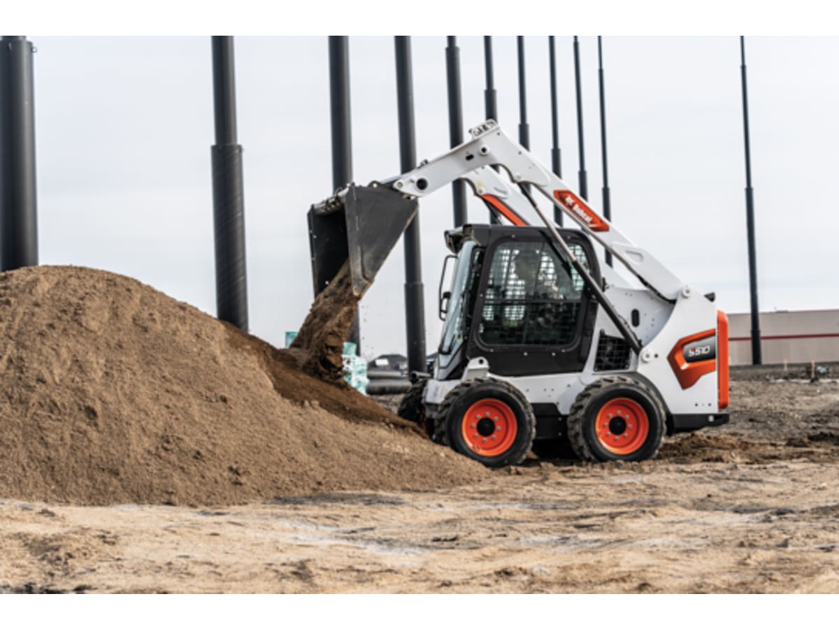 Bob Cat S510 Skid-Steer Loader
