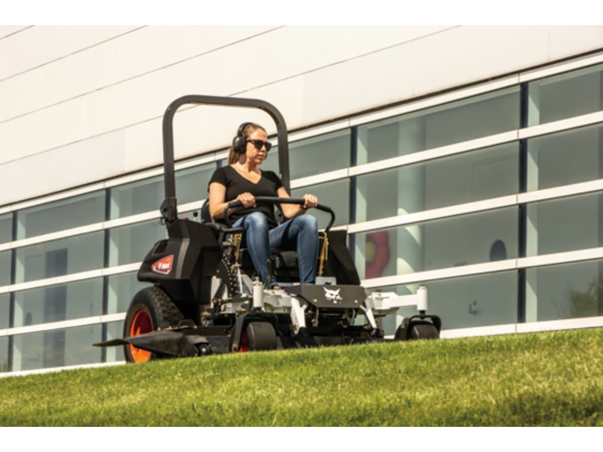 Bob Cat ZT6000 Zero-Turn Mower