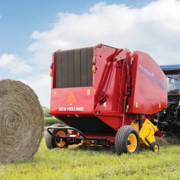 New Holland Roll-Belt™ Round Balers