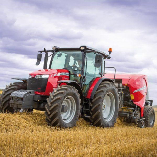 Massey Ferguson MF 6712