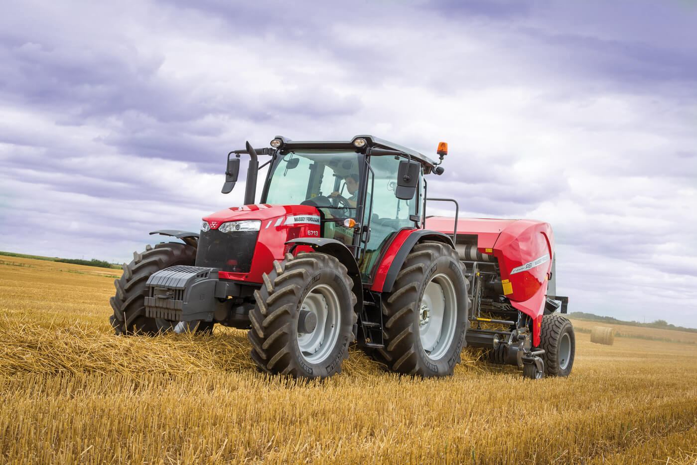 Massey Ferguson MF 6713