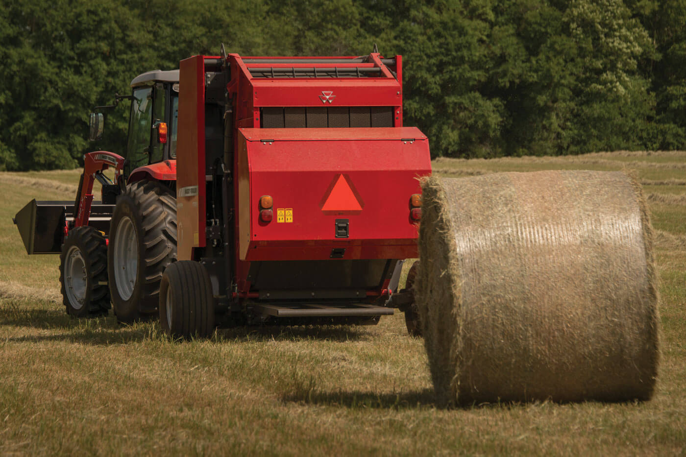Massey Ferguson MF 1745 D Round Baler