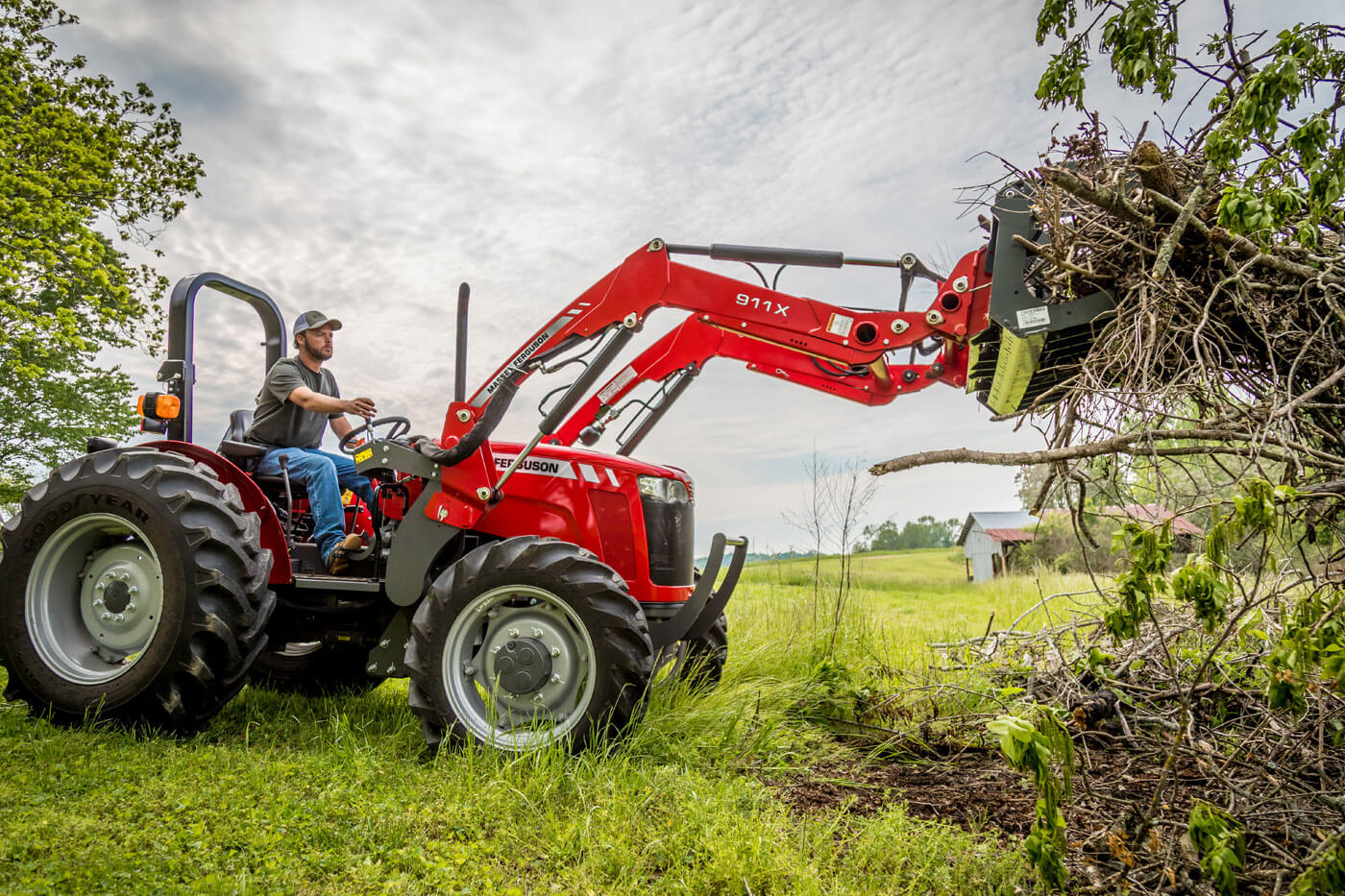 Massey Ferguson MF 2607H