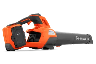 Husqvarna 230iB (battery and charger included)