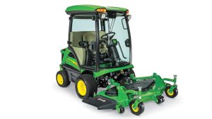 John Deere 1575 TerrainCut™ Front Mower