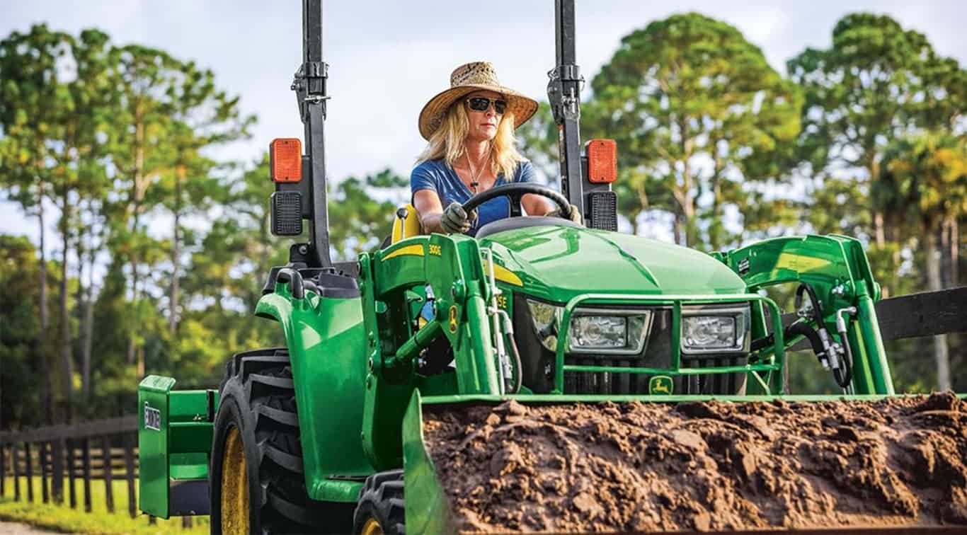 John Deere 3025E Compact Utility Tractor