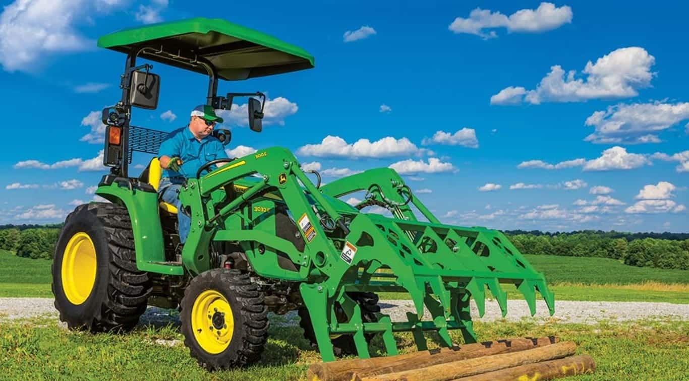 John Deere 3032E Compact Utility Tractor