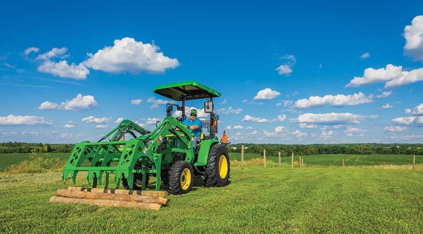 John Deere 3032E Compact Utility Tractor