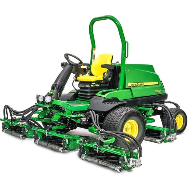 John Deere 8900A PrecisionCut™ Large-Area Reel Mower