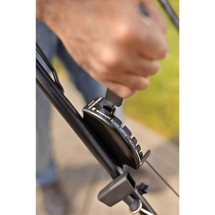 Troy-Bilt TBE550 Driveway Edger (2022)