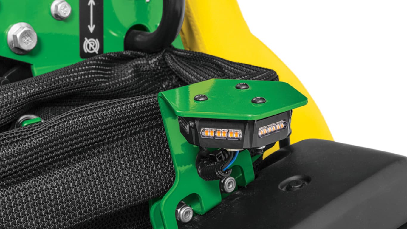 John Deere Q850M QuikTrak™ Stand-On Mower