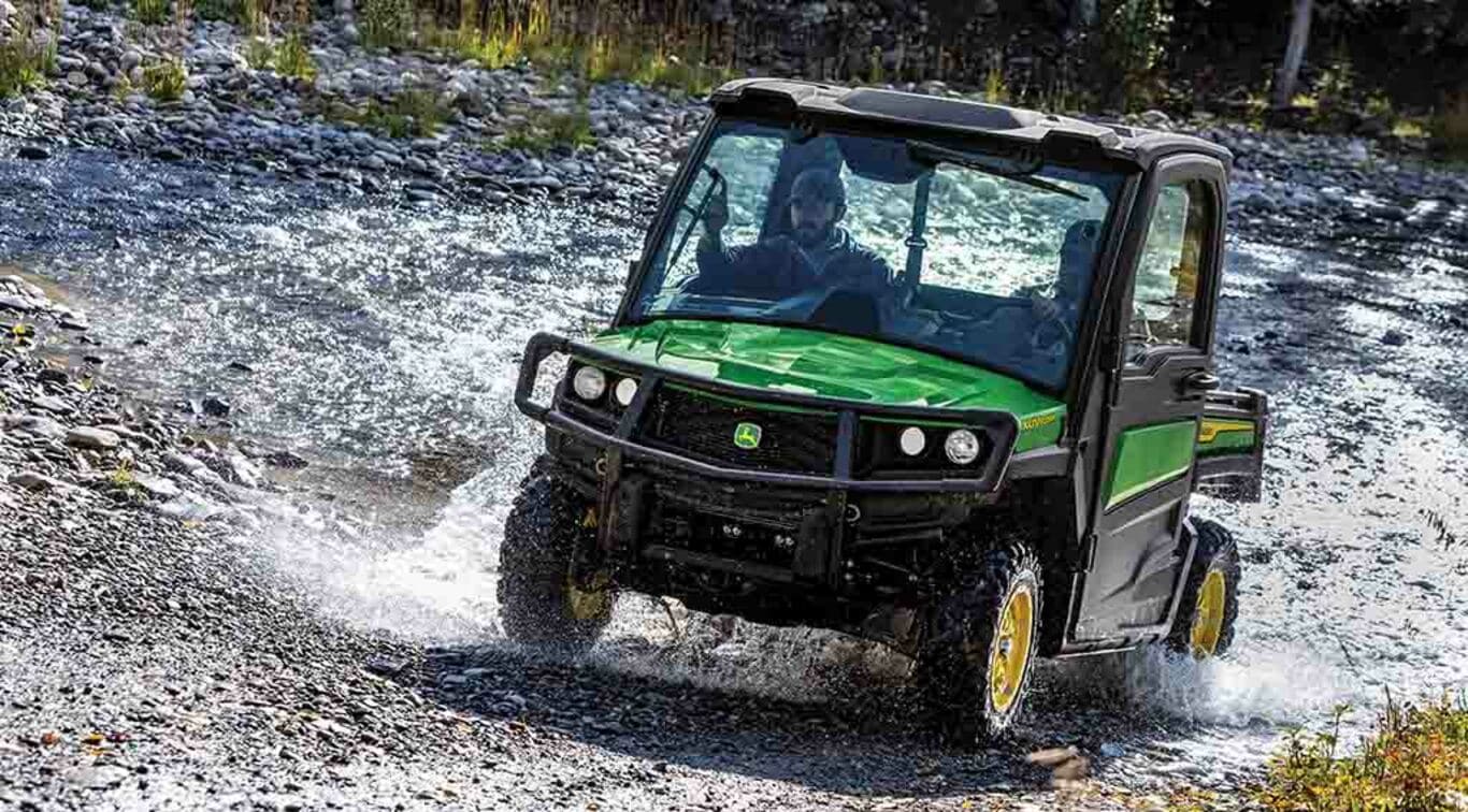 John Deere XUV835M HVAC Cab Crossover Utility Vehicle