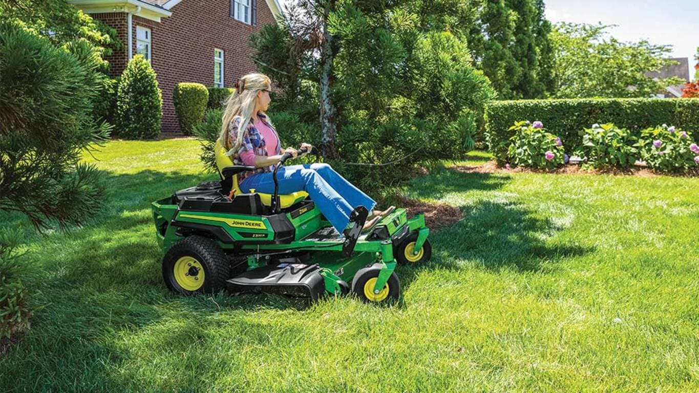 John Deere Z320R ZTrak™ Mower with 42-in. Deck