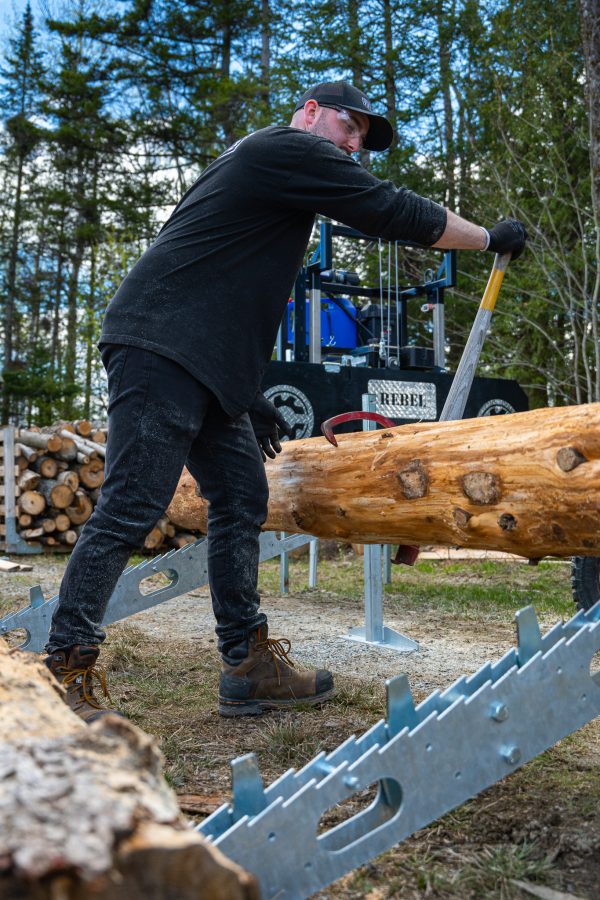 Pair of One-Way Loading Ramp (Max 24″ Logs diameter)