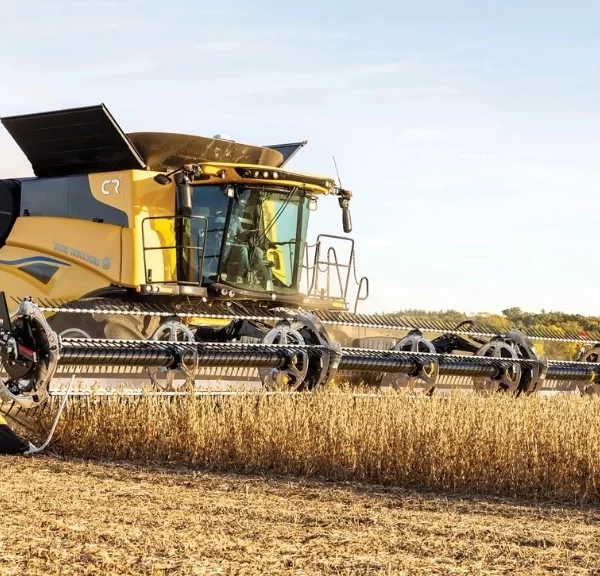 New Holland CR Series Twin Rotor® Combines