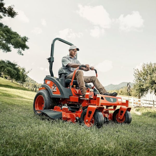 KIOTI ZXC60 Commercial Zero Turn Mower