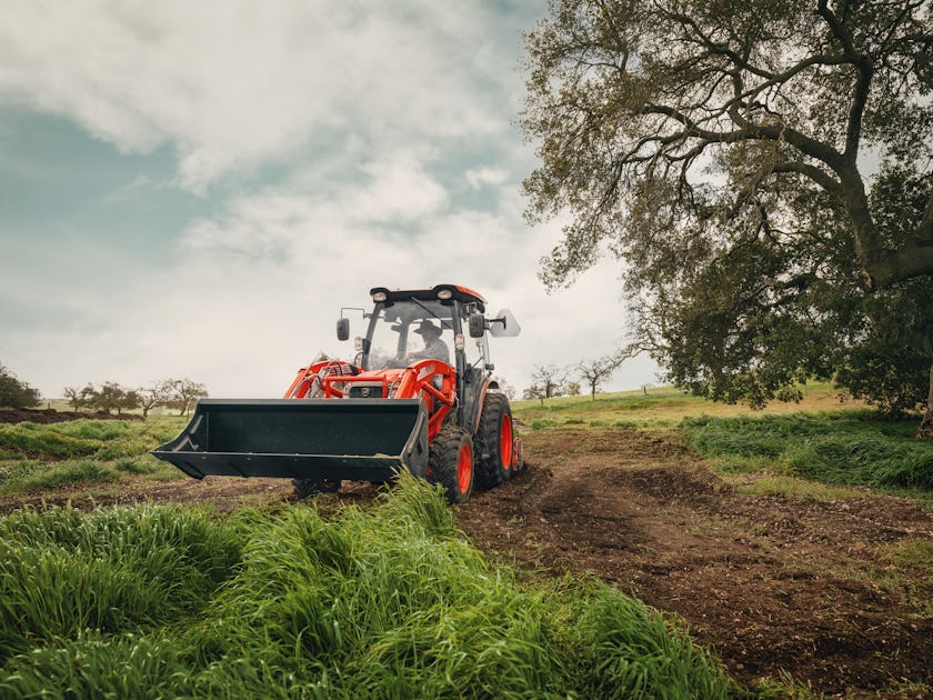 KIOTI DK6020HSE Compact Tractor