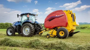 New Holland Roll-Belt™ Round Balers