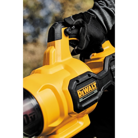 DEWALT 60V MAX* Brushless Cordless Handheld Axial Blower (Tool Only)