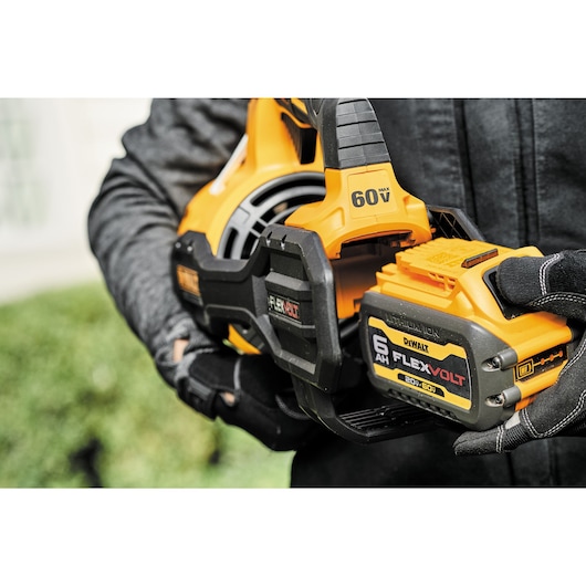 DEWALT 60V MAX* Brushless Cordless Handheld Axial Blower (Tool Only)