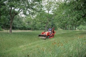 KIOTI CS2520 Sub-Compact Tractor