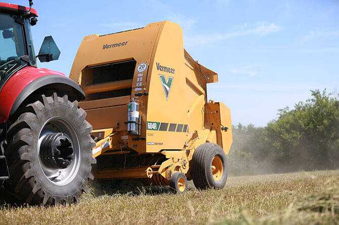 Vermeer 604R Classic Baler