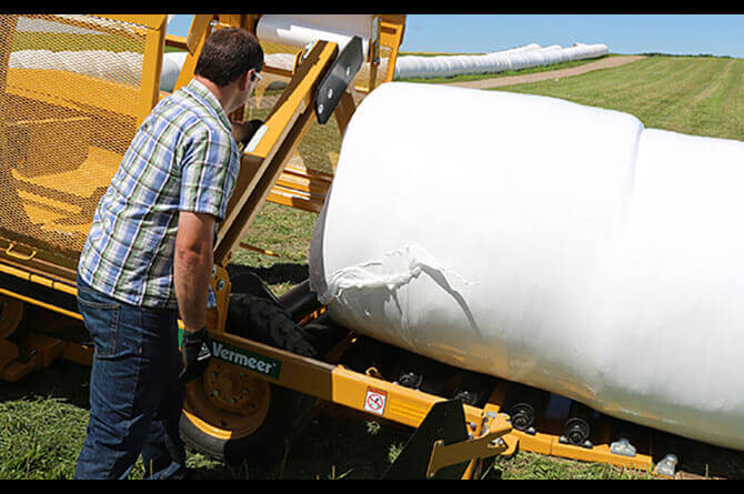 Vermeer BW5500 Bale Wrapper