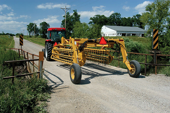 Vermeer R2800 Twin Rake