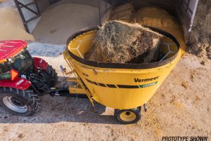 Vermeer VSR440 Single-screw Vertical Mixer