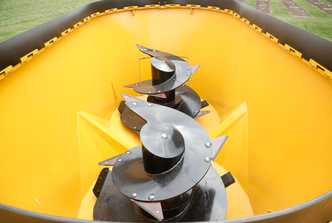 Vermeer VT750 Premium Twin-screw Vertical Mixer