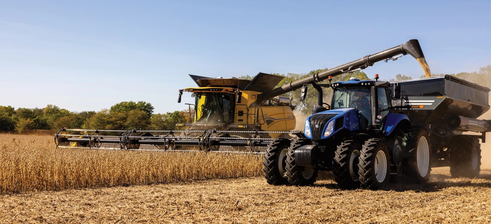 New Holland CR Series Twin Rotor® Combines