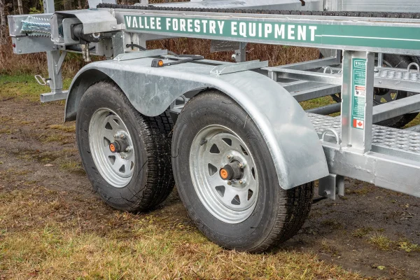 Vallee Forestry Equipment TITAN ROAD TRAILER Hydraulic Infeed Log Table