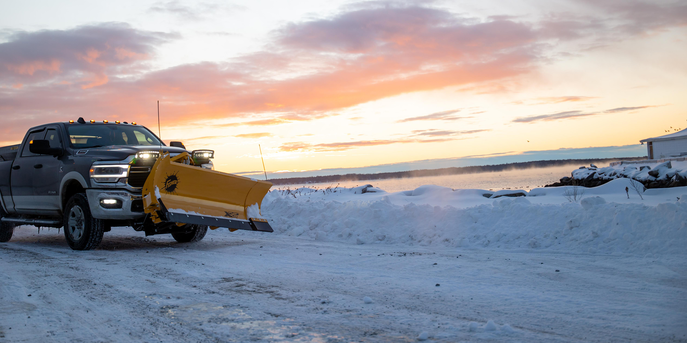 Fisher XRS™ Automatic Winged Snowplow