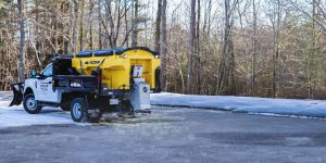 Fisher TEMPEST™ Poly Hopper Spreader Fisher TEMPEST™ Poly Hopper Spreader