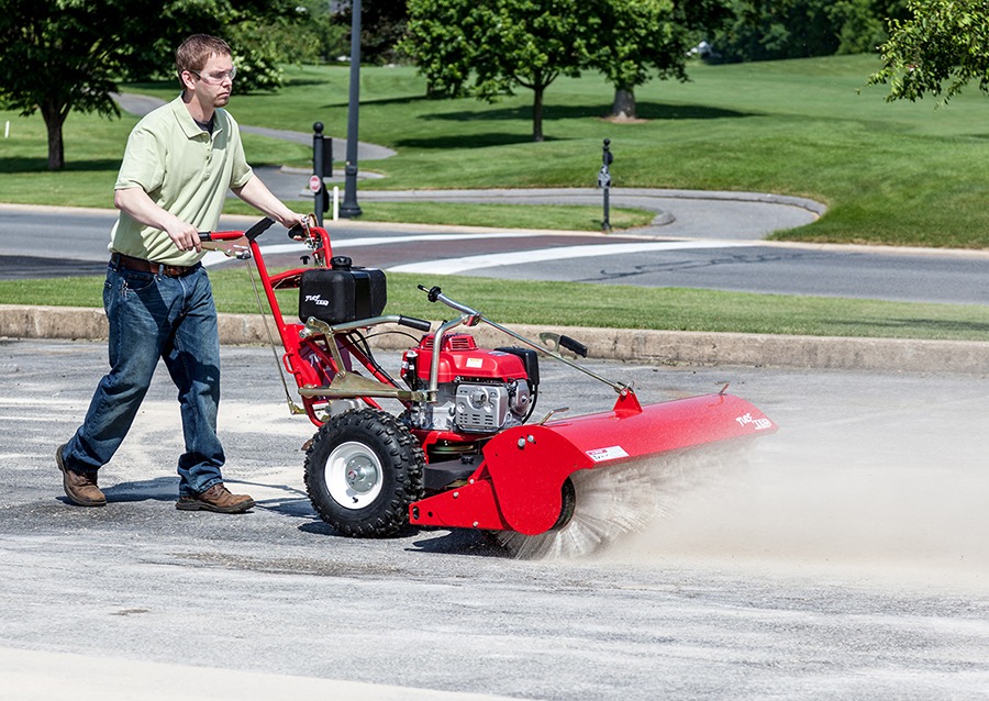 Turf Teq Power Broom